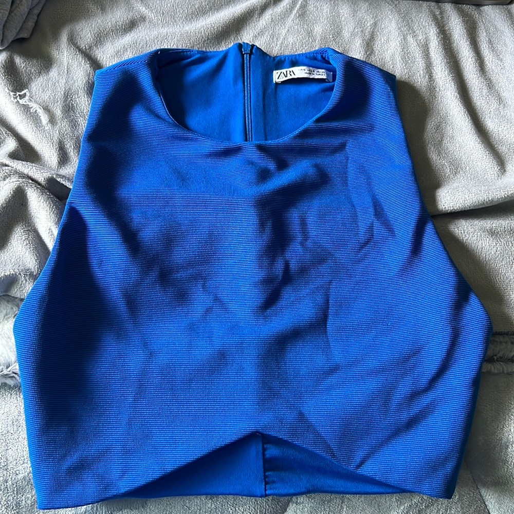 Zara crop top!